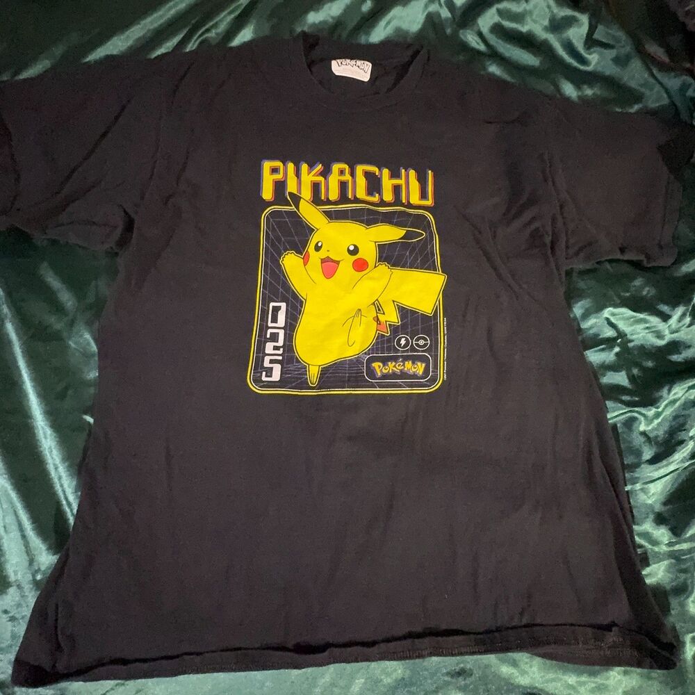 Official Pokémon Pikachu 025 Graphic T-Shirt - Black